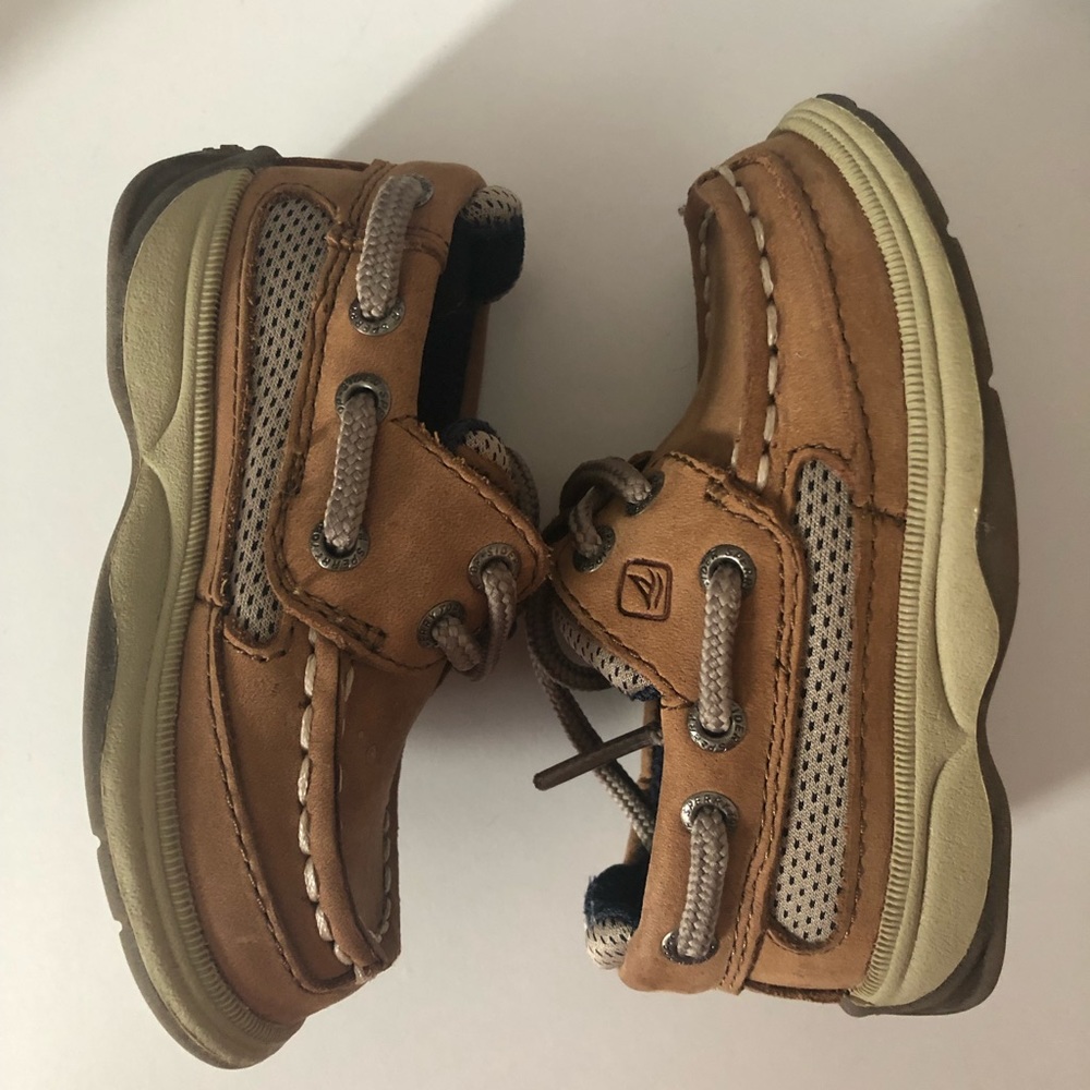 Toddler Sperry shoes